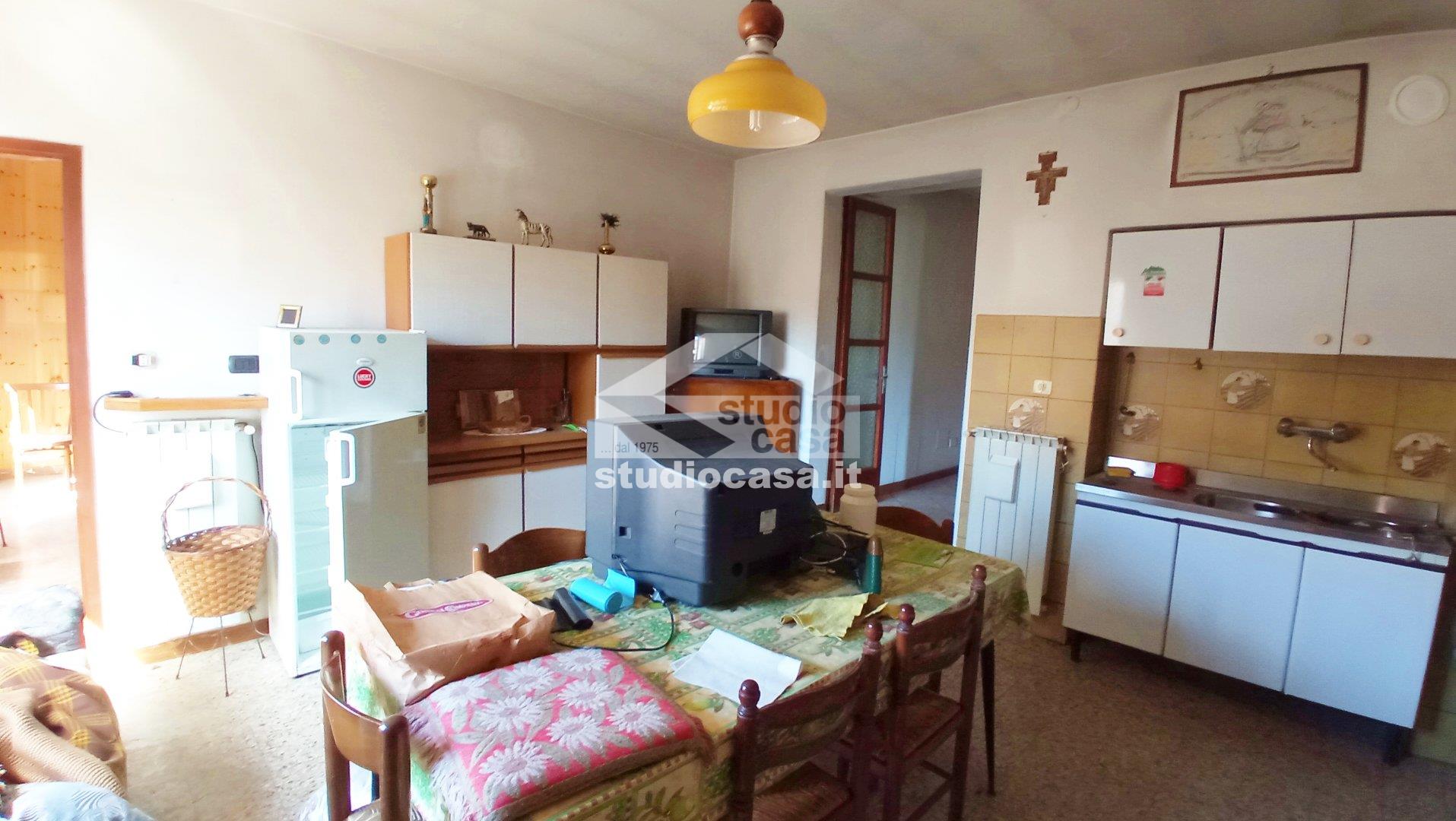 Casa Unifamiliare in vendita a Castione della Presolana