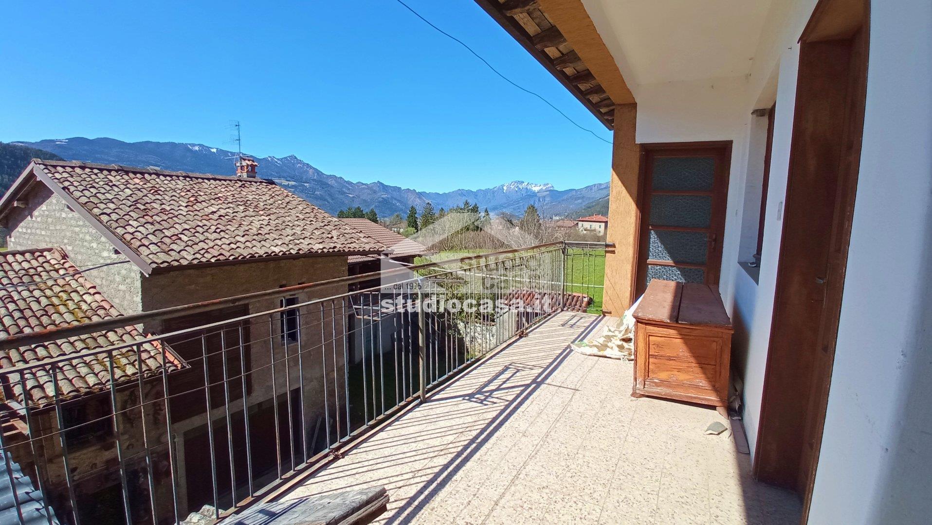 Casa Unifamiliare in vendita a Castione della Presolana