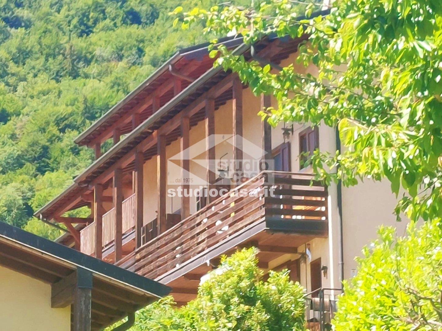Appartamento in vendita a Oneta