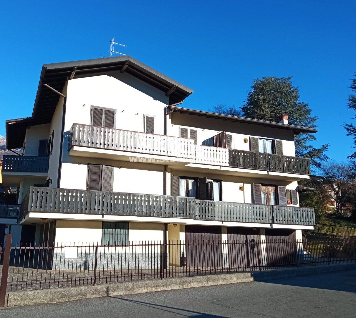 Appartamento in vendita a Parre