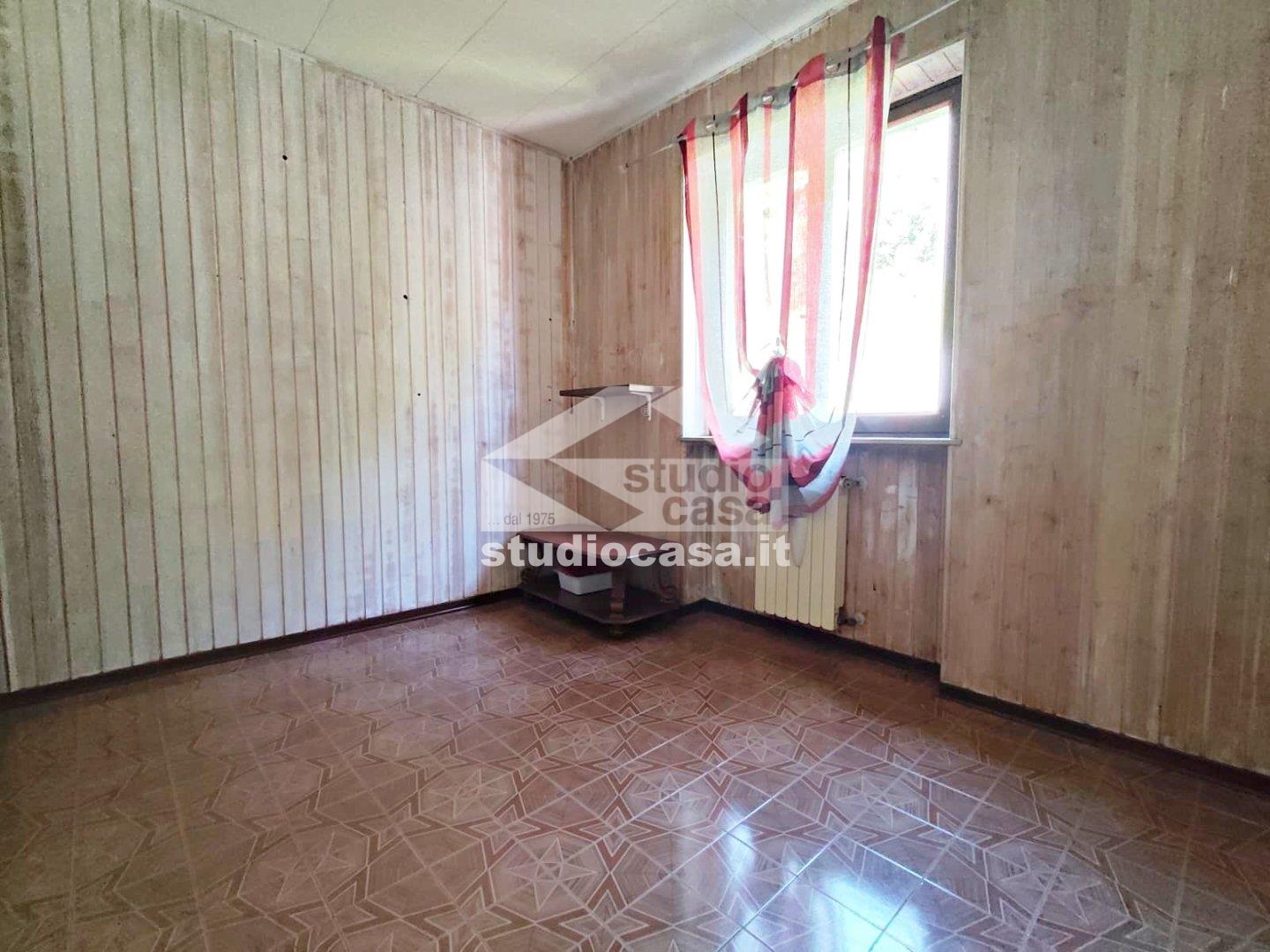 Appartamento in vendita a Parre
