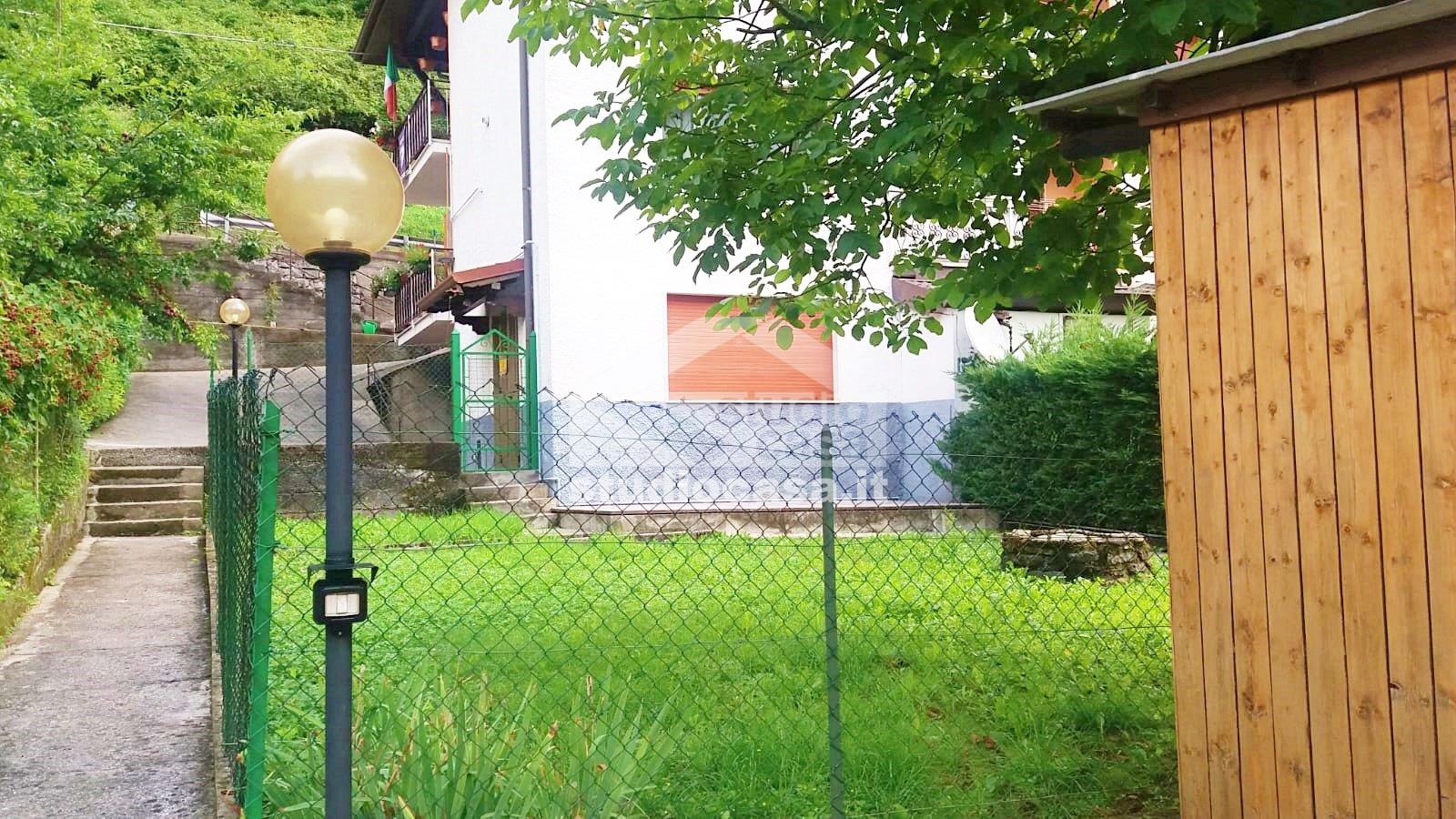Appartamento in vendita a Gorno
