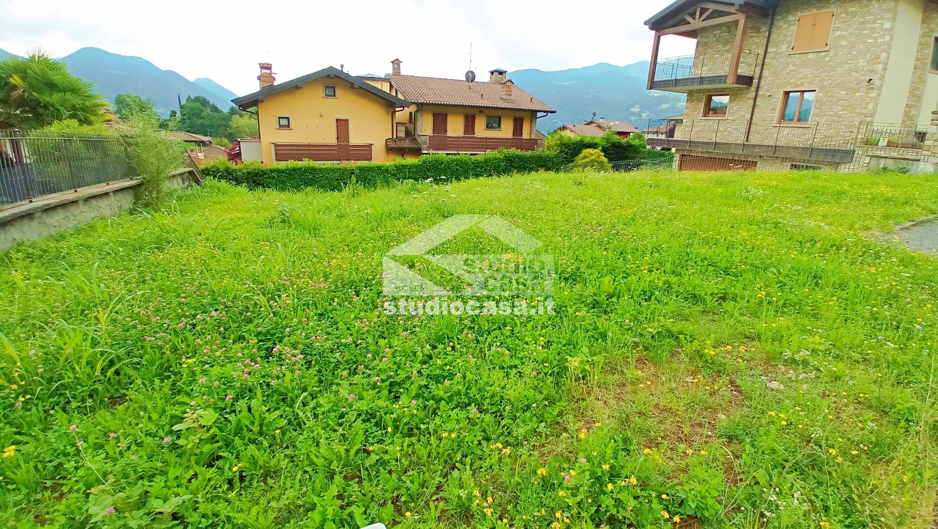 Terreno Residenziale in vendita a Clusone