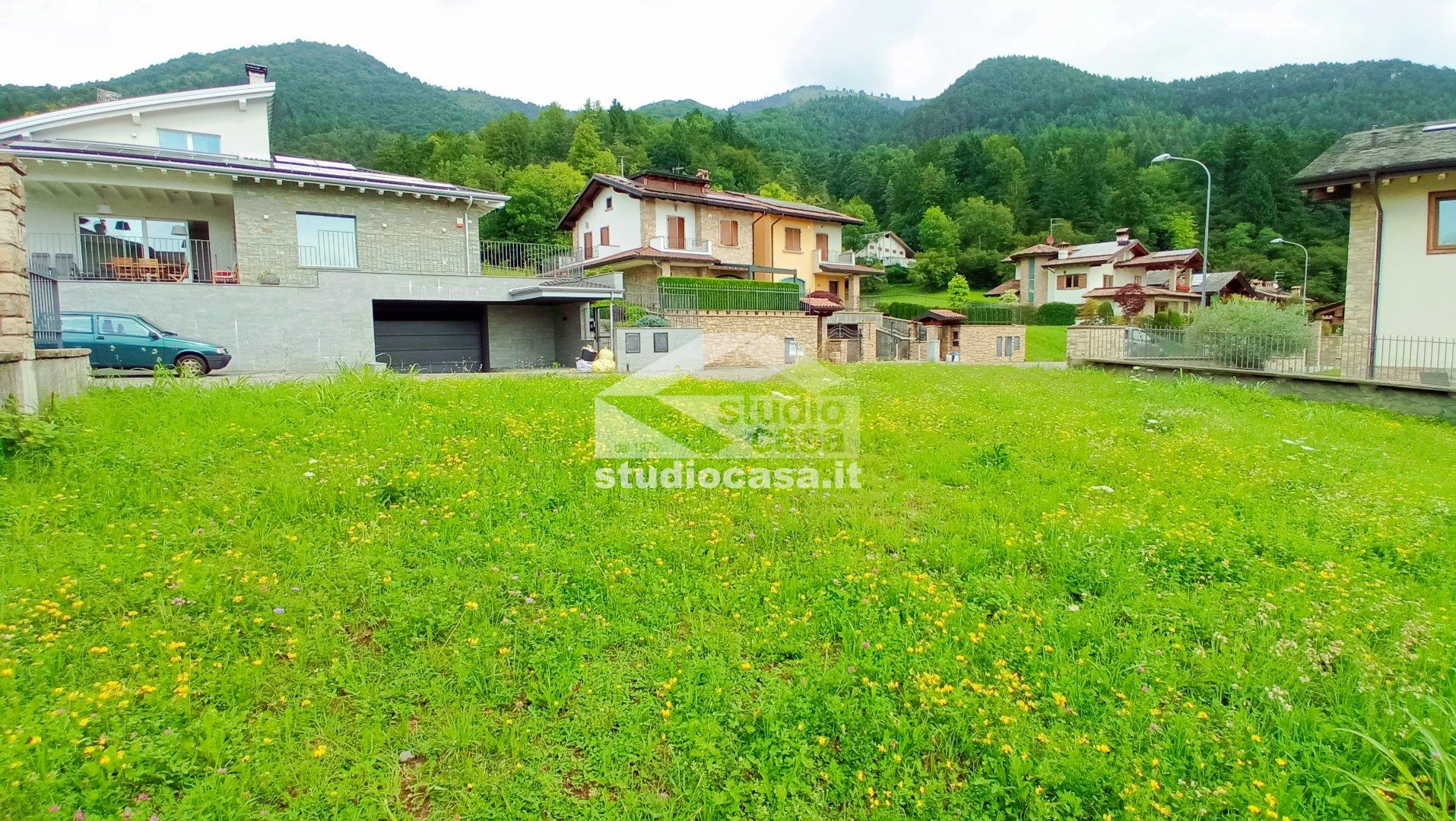 Terreno Residenziale in vendita a Clusone