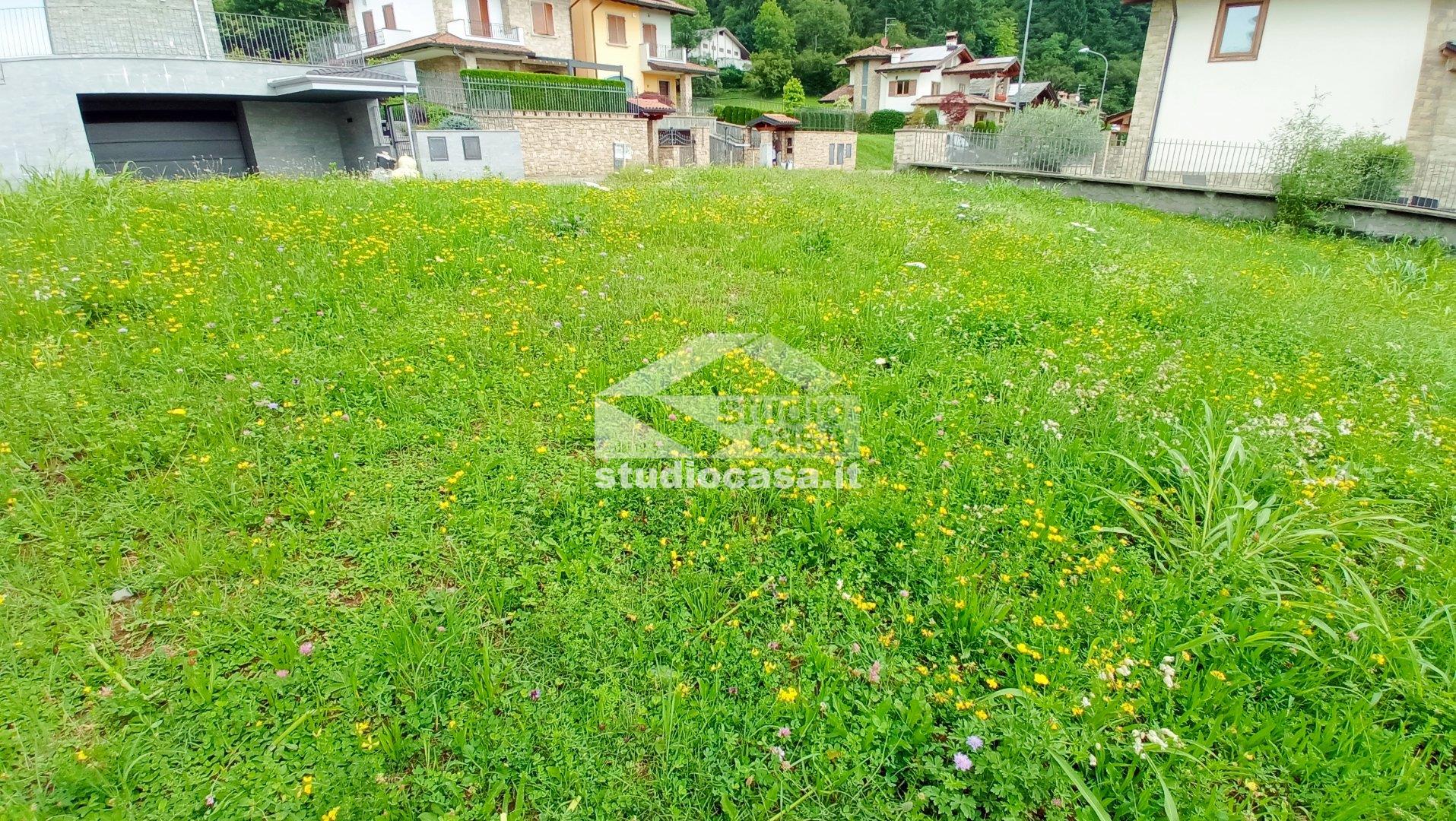 Terreno Residenziale in vendita a Clusone
