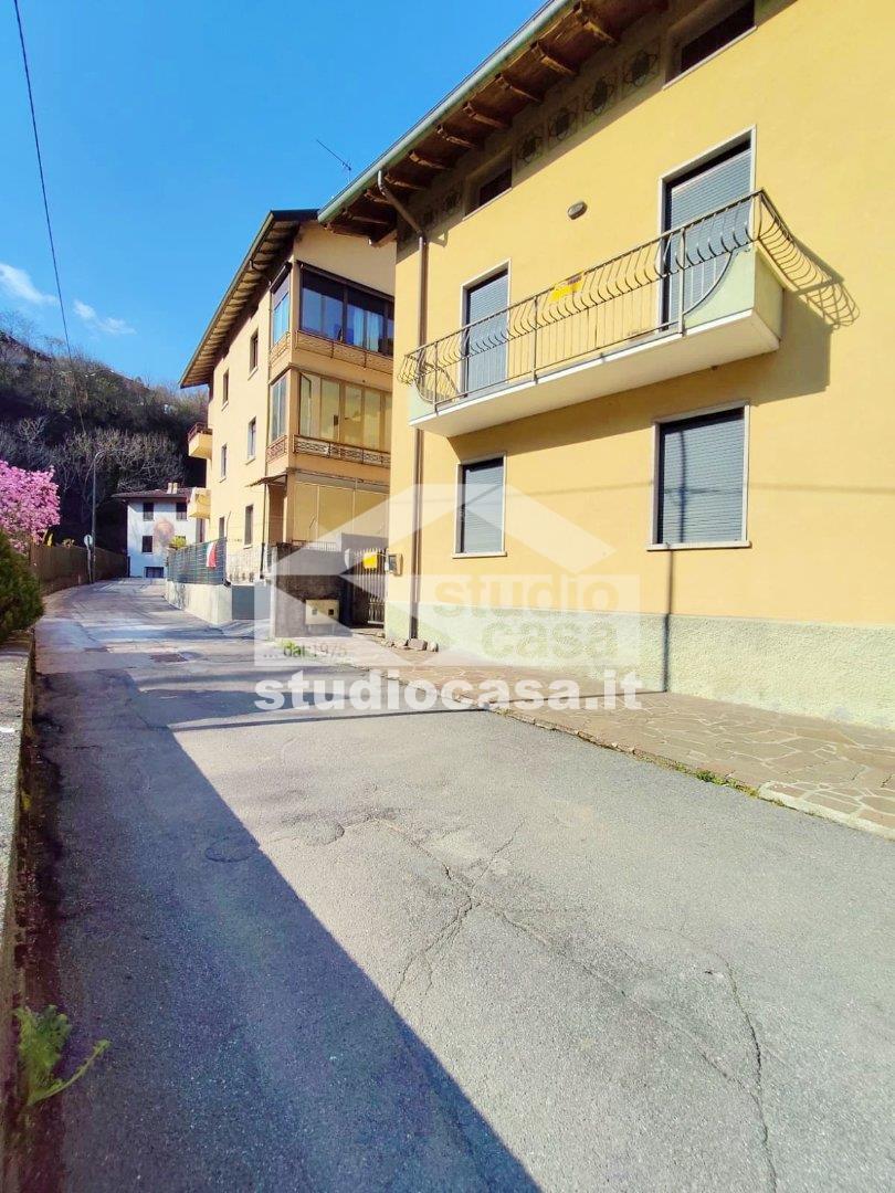 Appartamento in vendita a Ponte Nossa