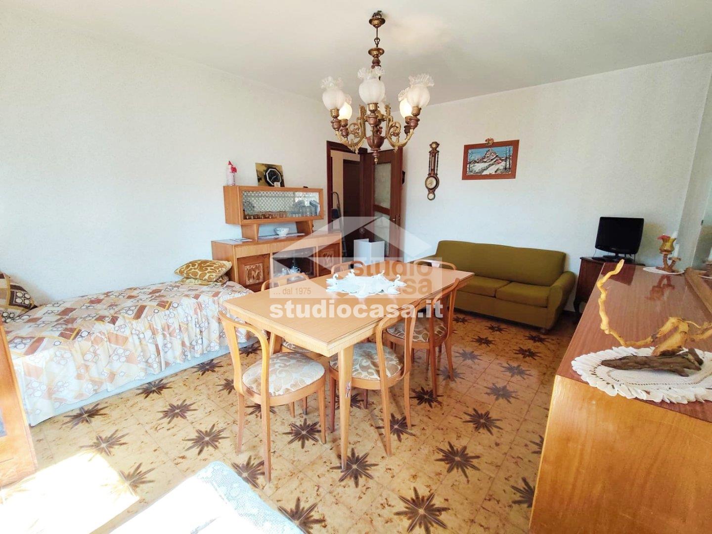 Appartamento in vendita a Parre