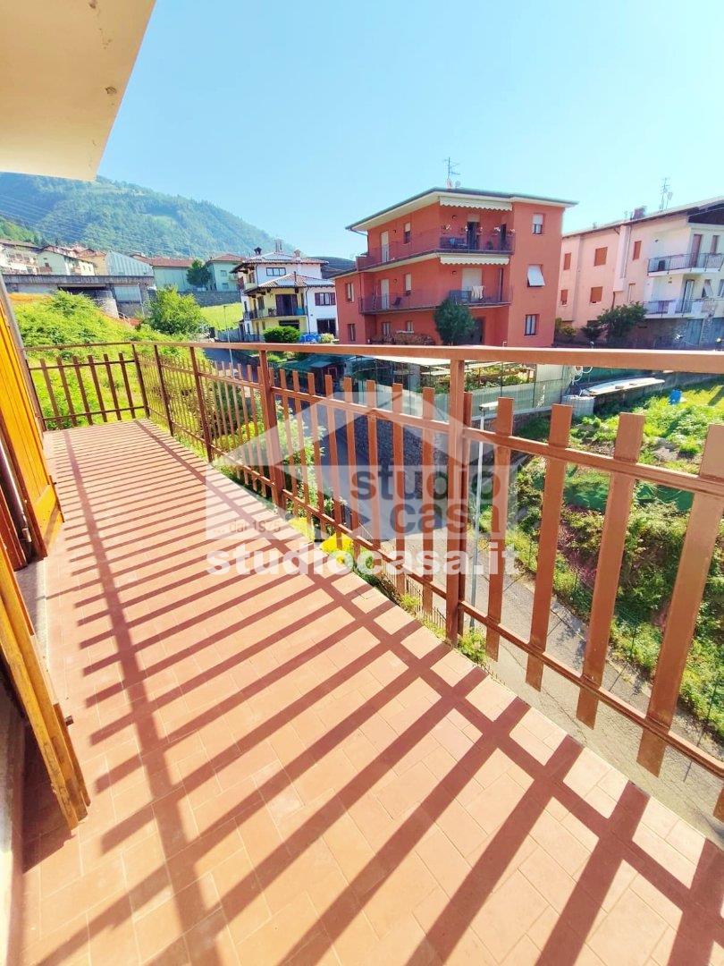 Appartamento in vendita a Parre