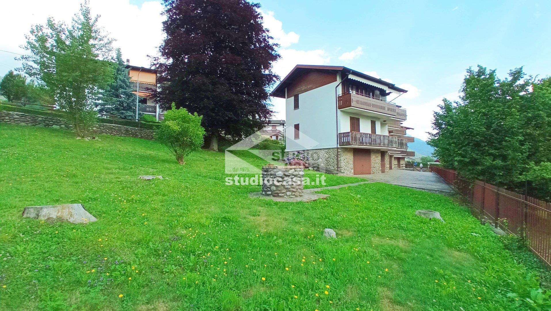 Appartamento in vendita a Parre