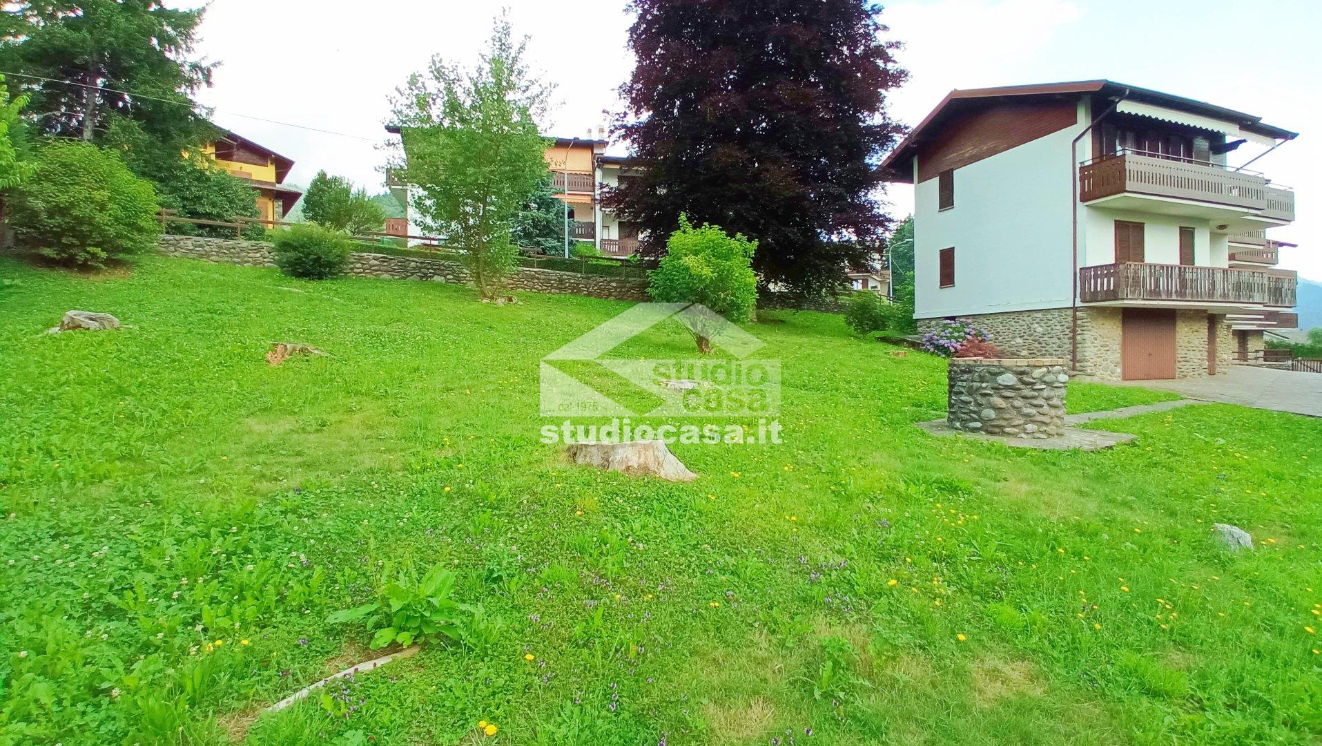 Appartamento in vendita a Parre