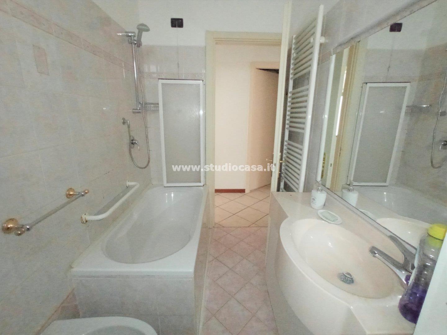 Appartamento in vendita a Castione della Presolana