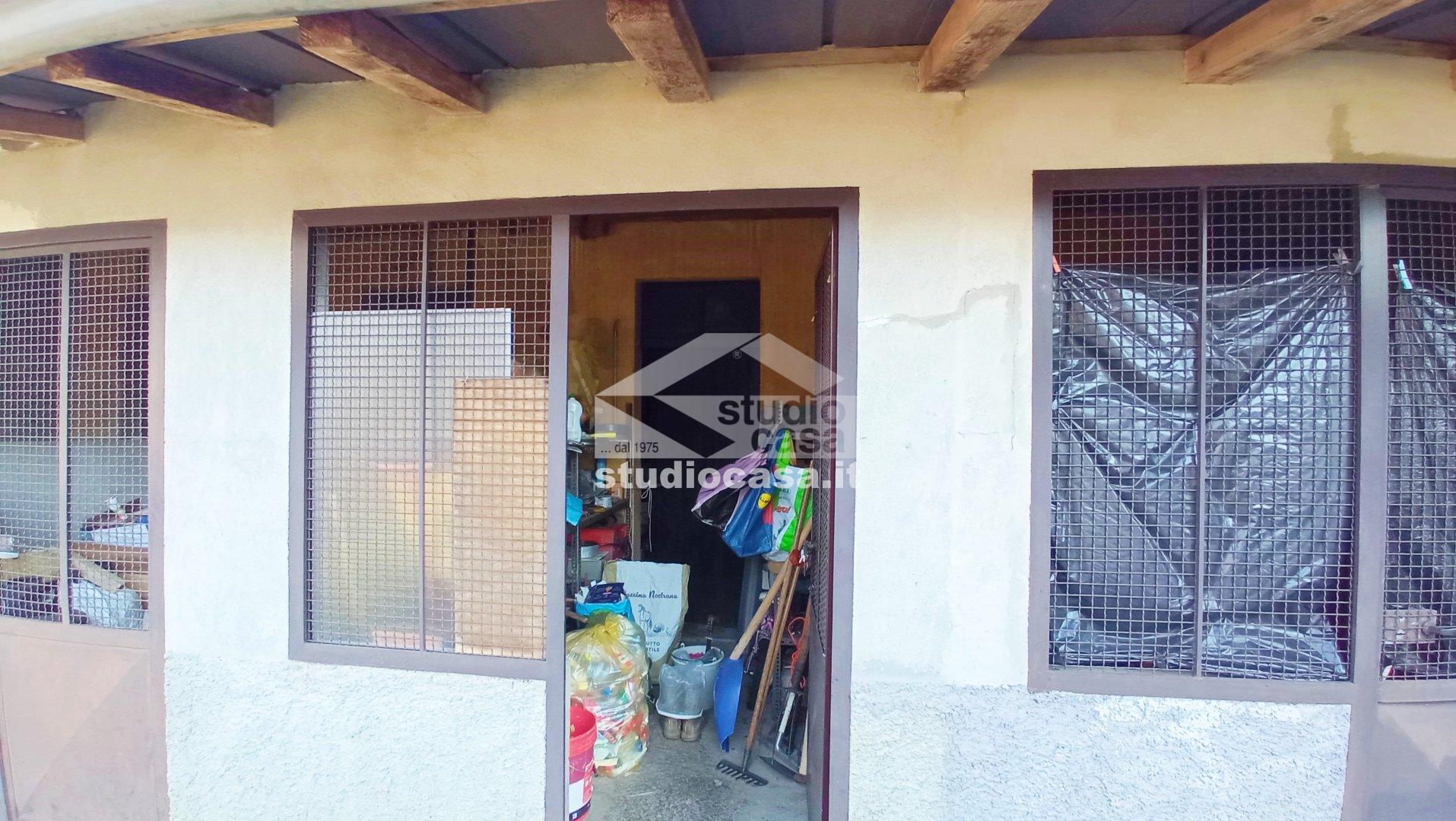 Appartamento in vendita a Gorno