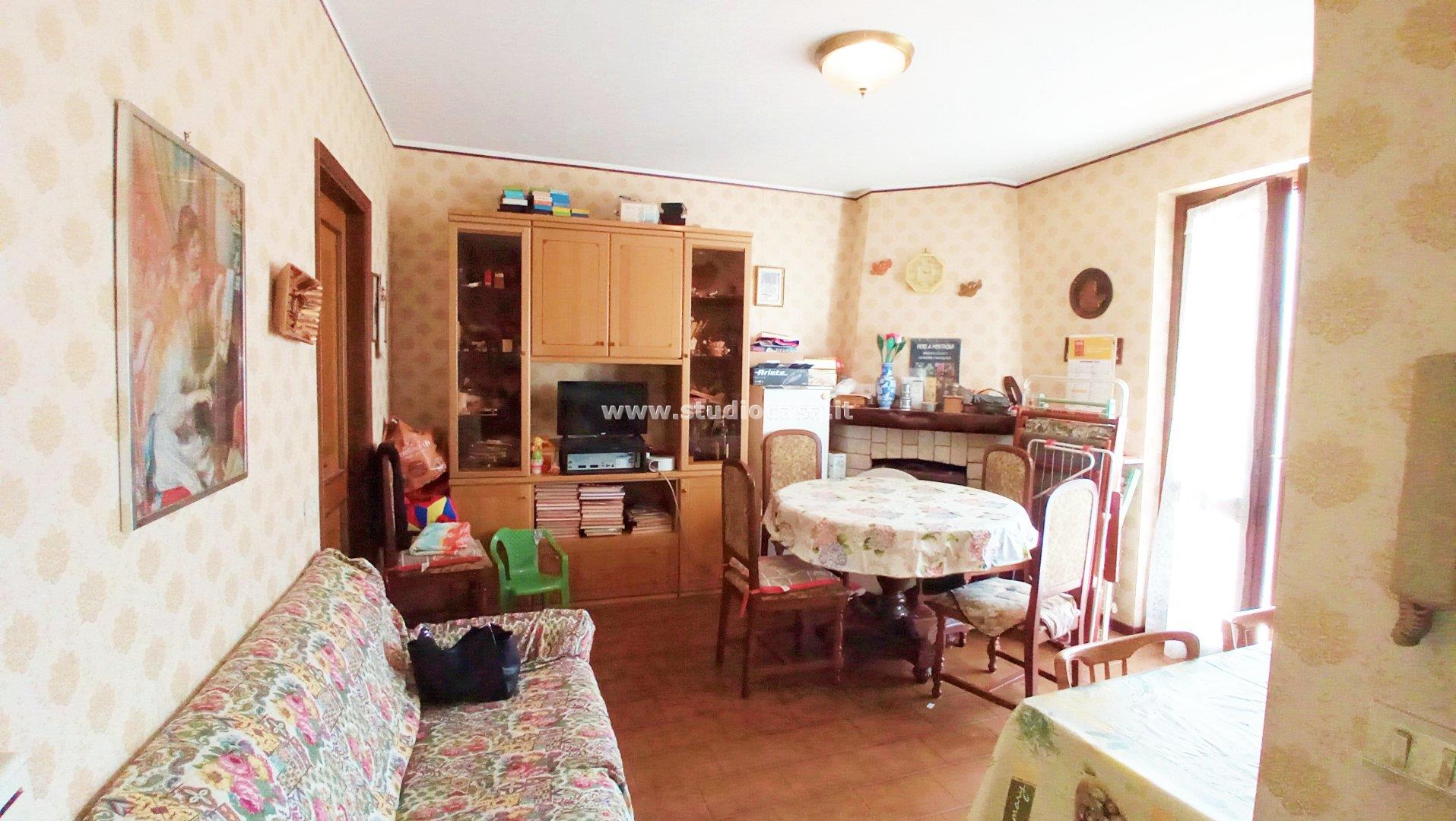 Appartamento in vendita a Parre