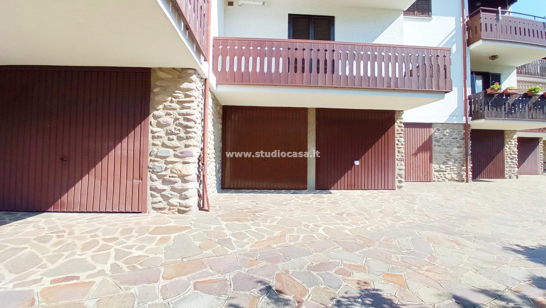 Appartamento in vendita a Parre