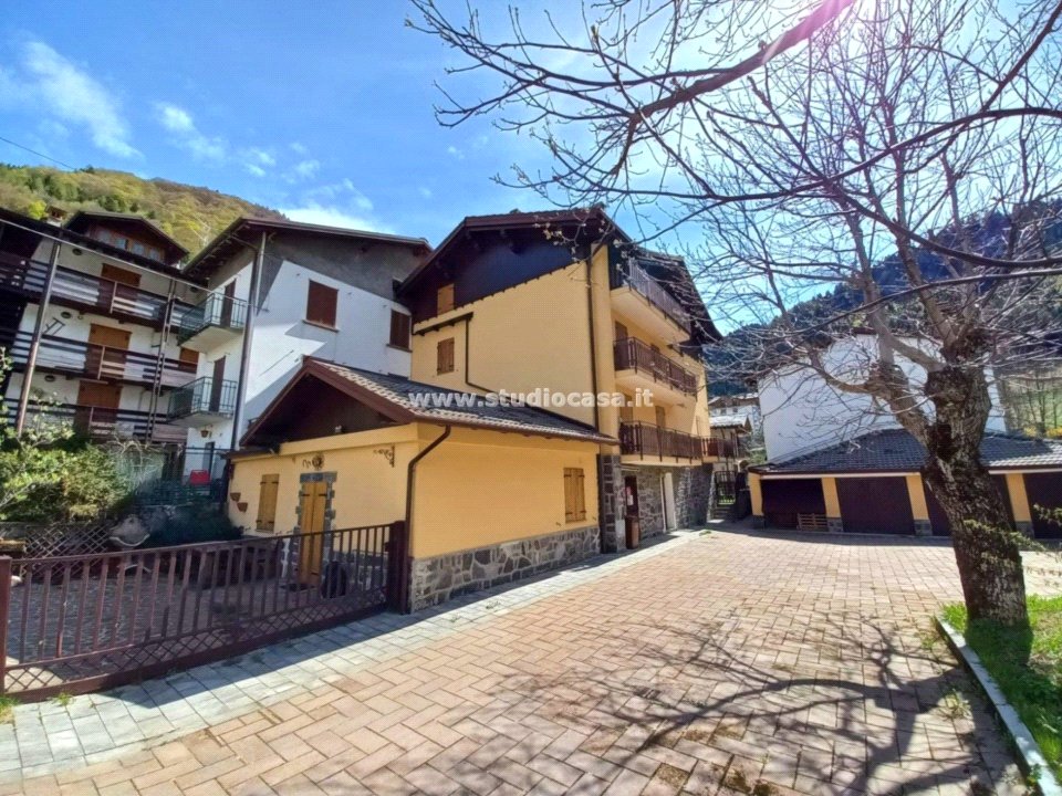 Appartamento in vendita a Valbondione