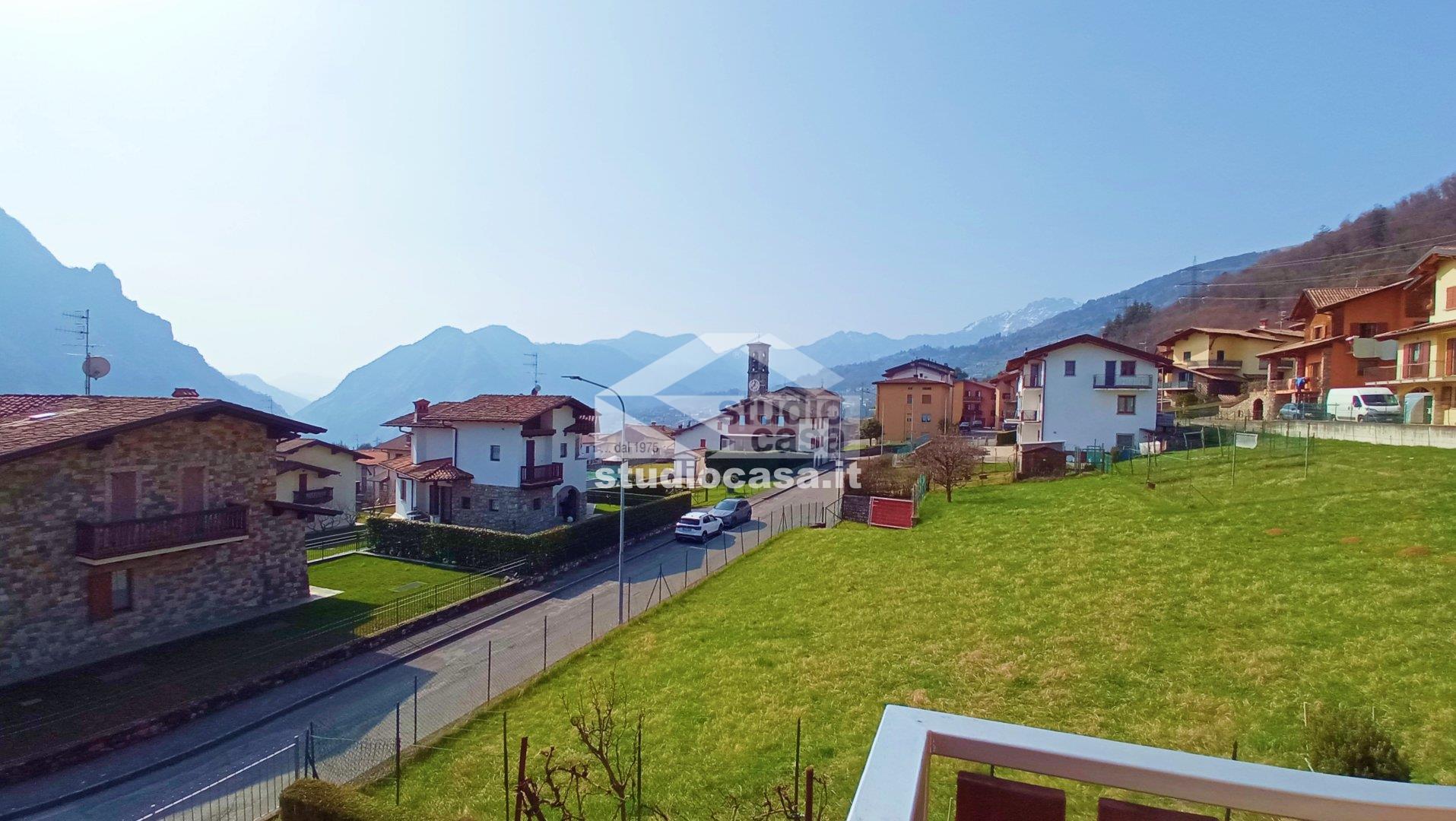 Appartamento in vendita a Parre