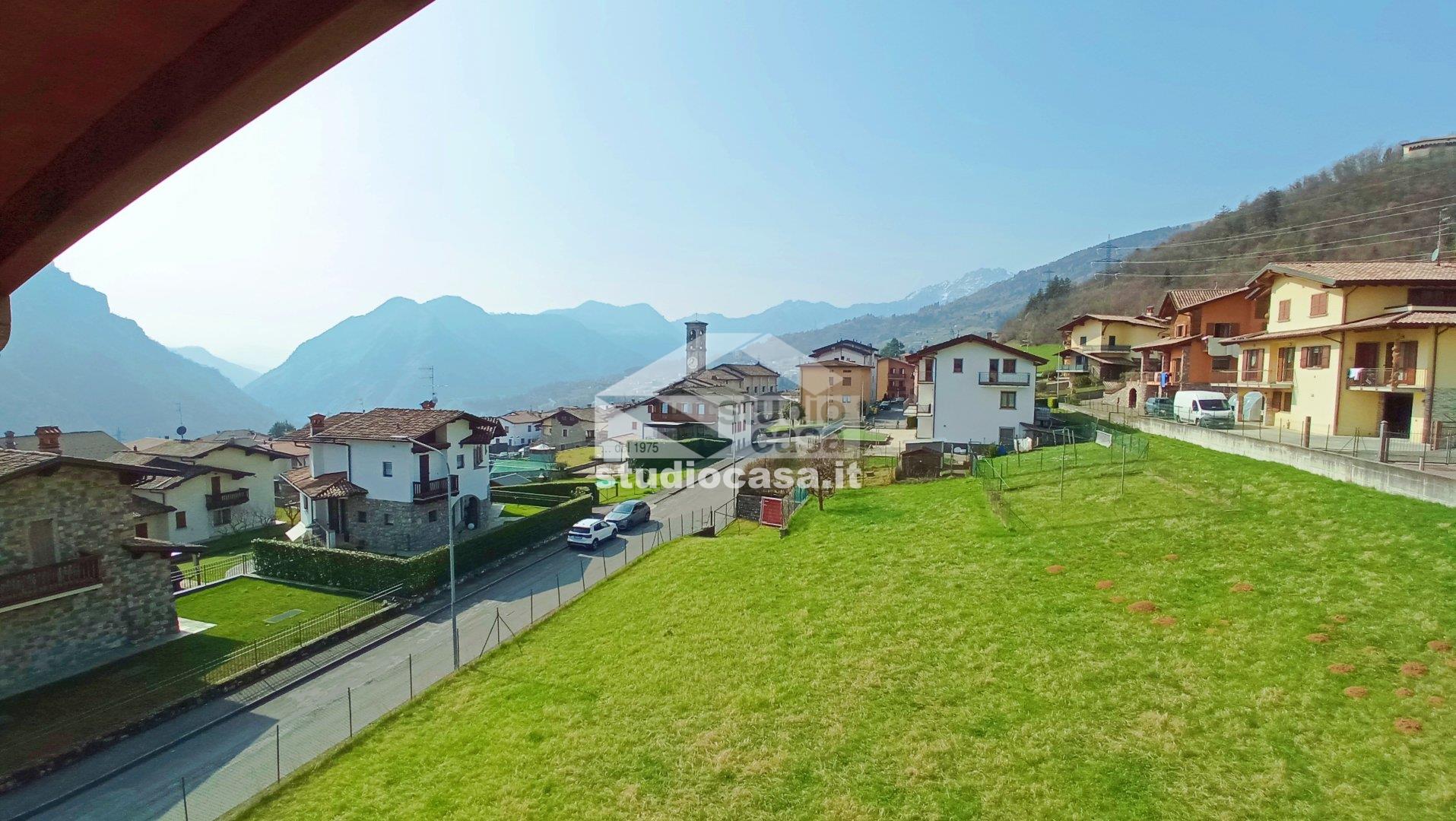 Appartamento in vendita a Parre