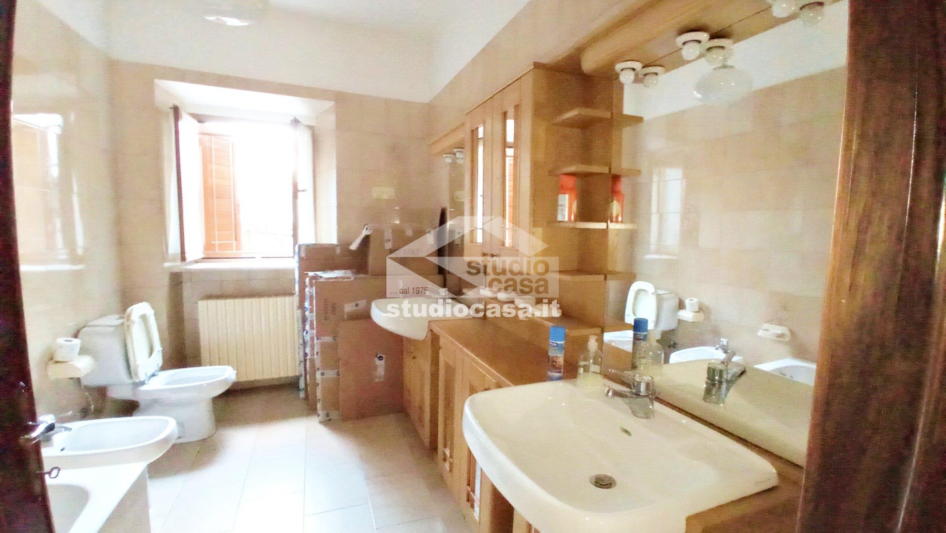 Appartamento in vendita a Ponte Nossa