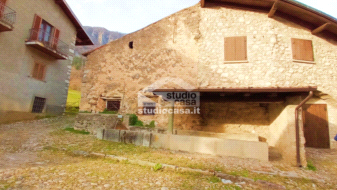 Baita in vendita a Oltressenda Alta