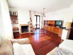 Appartamento in vendita a Gandellino