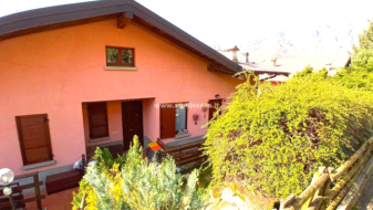 Appartamento in vendita a Gorno