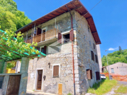 Casa Unifamiliare in vendita a Clusone