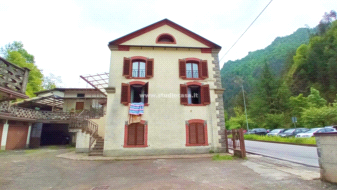Appartamento in vendita a Gorno