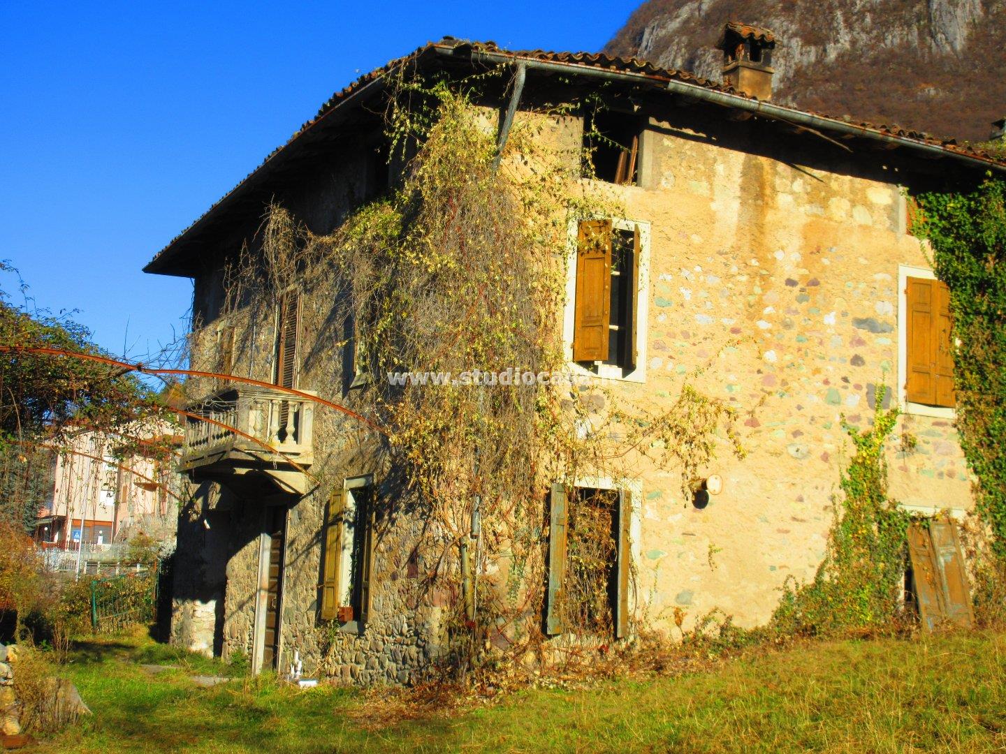 Casa Unifamiliare in vendita a Sovere