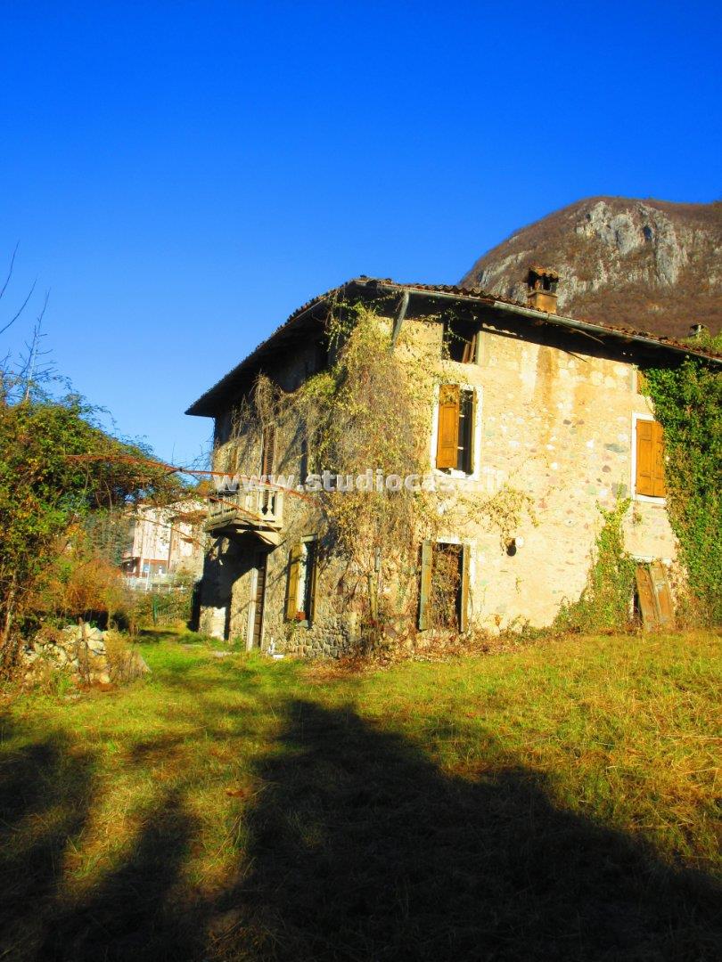 Casa Unifamiliare in vendita a Sovere