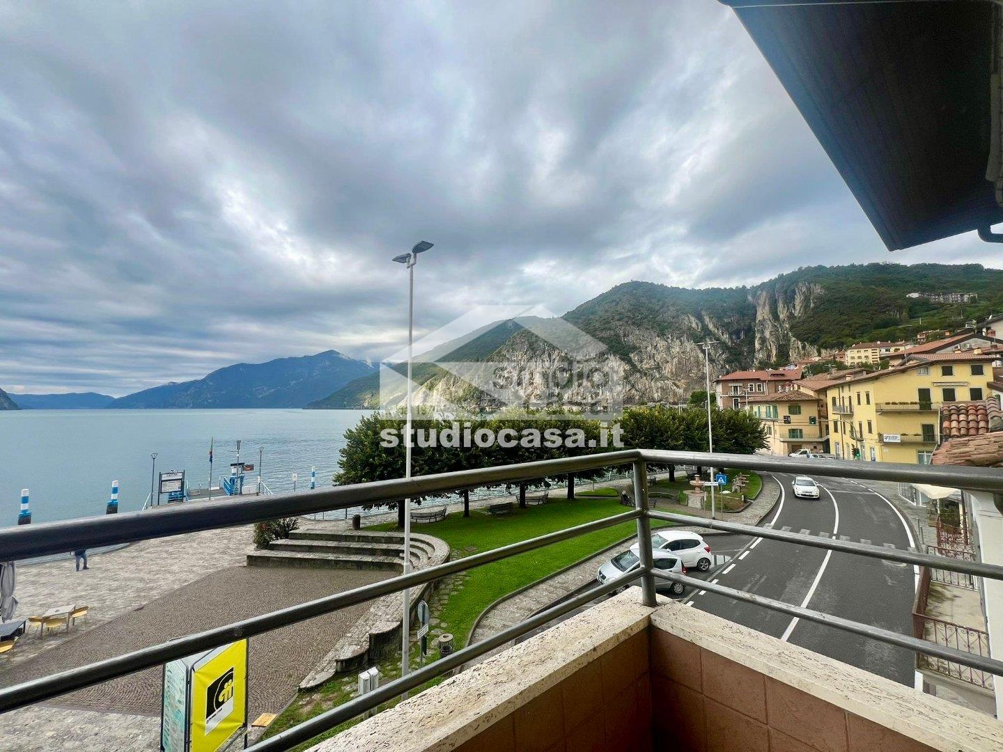 Appartamento in vendita a Castro