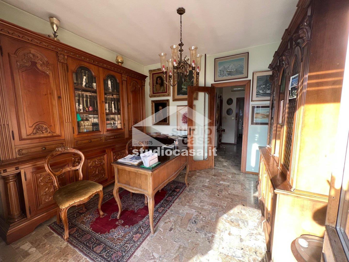 Appartamento in vendita a Lovere