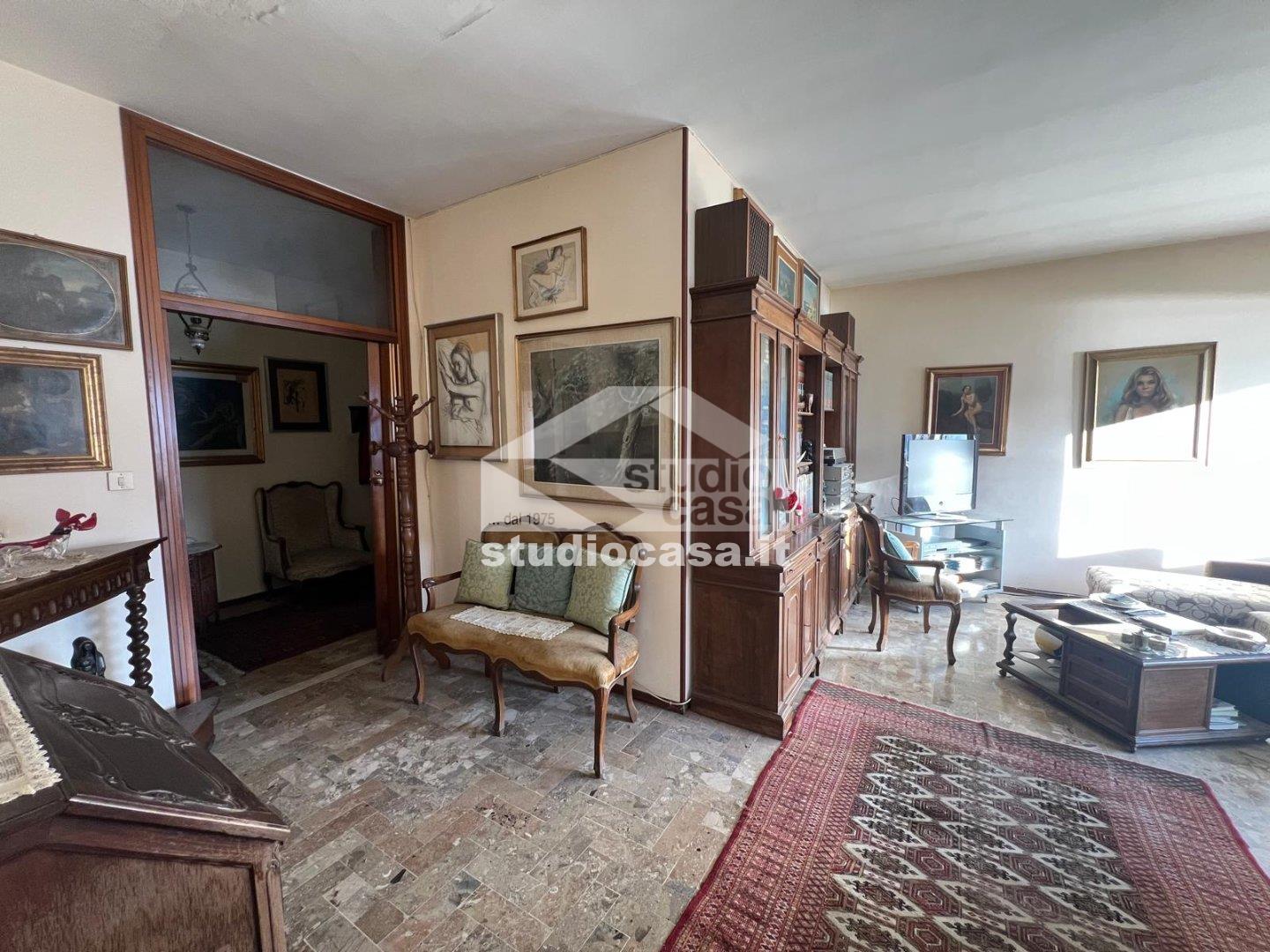 Appartamento in vendita a Lovere