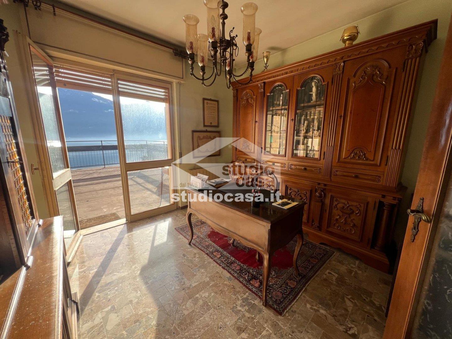 Appartamento in vendita a Lovere