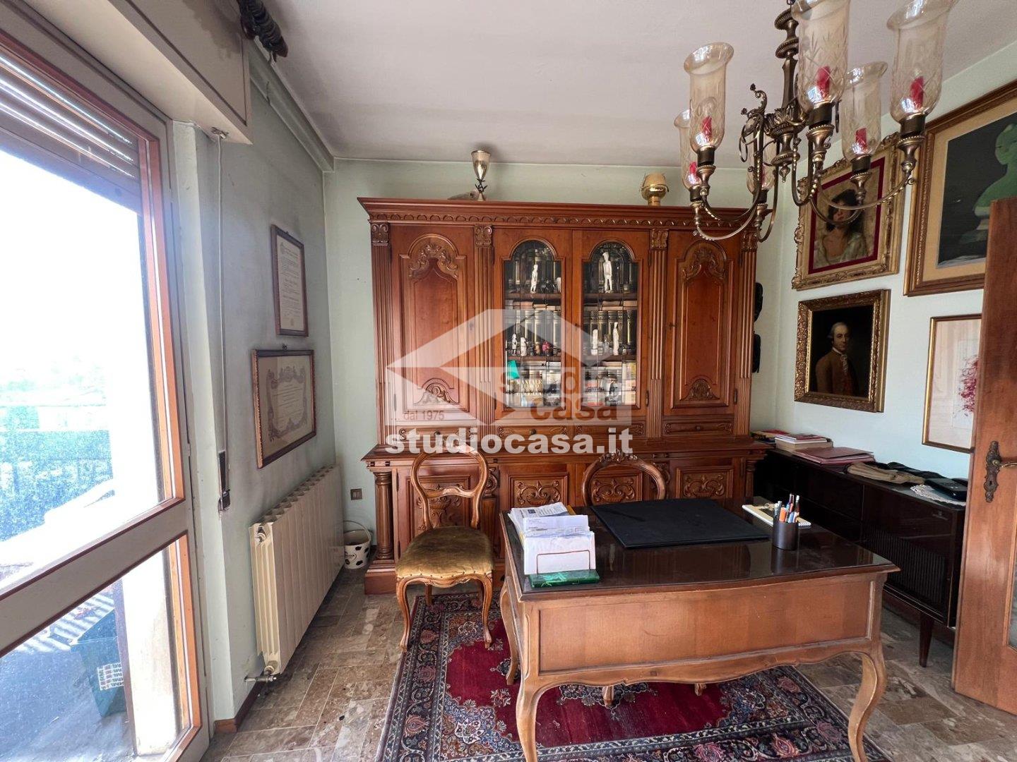 Appartamento in vendita a Lovere