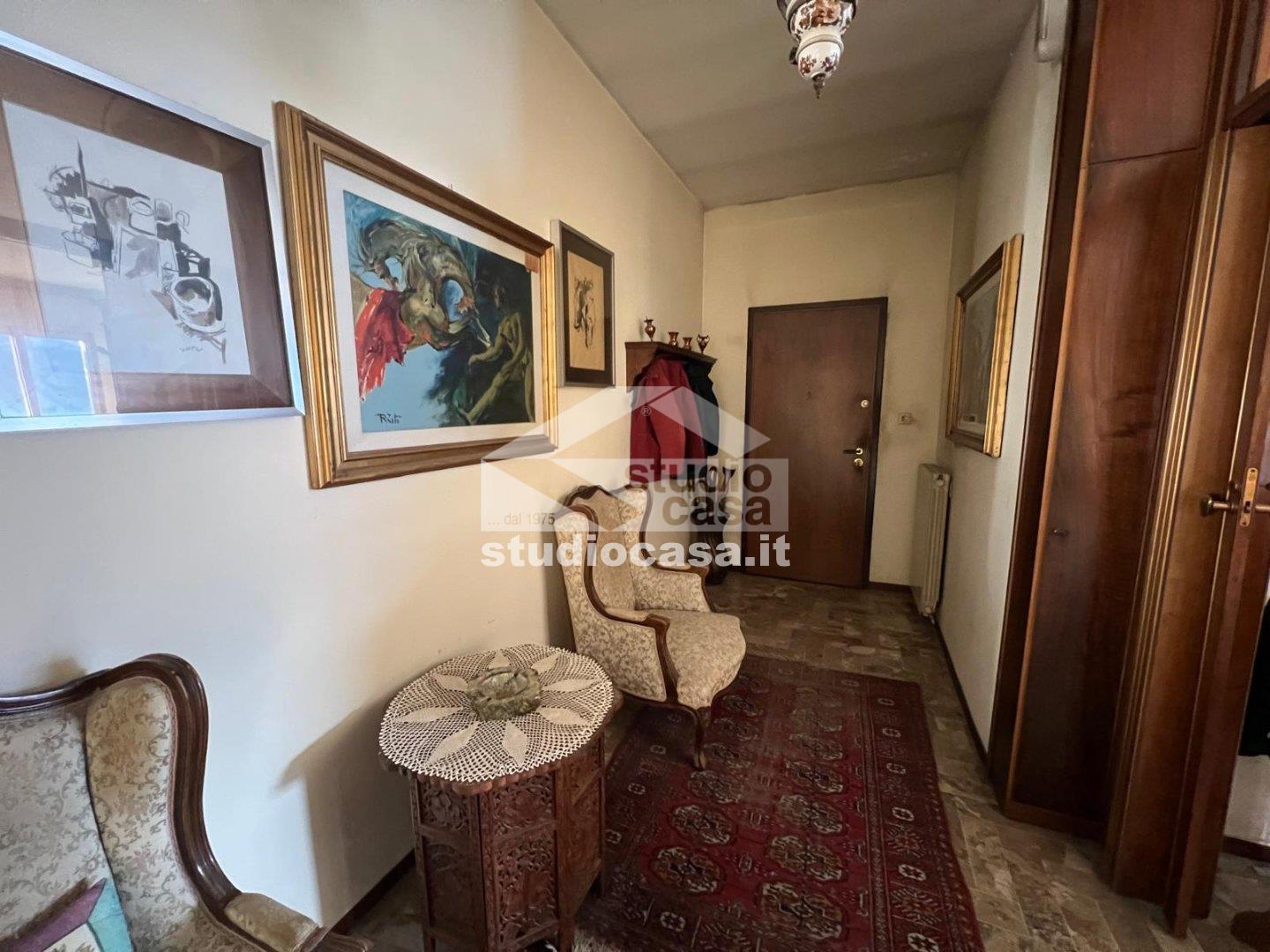 Appartamento in vendita a Lovere