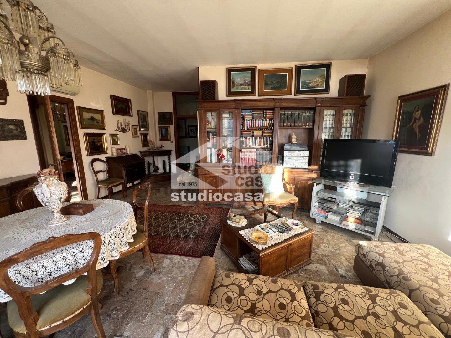 Appartamento in vendita a Lovere