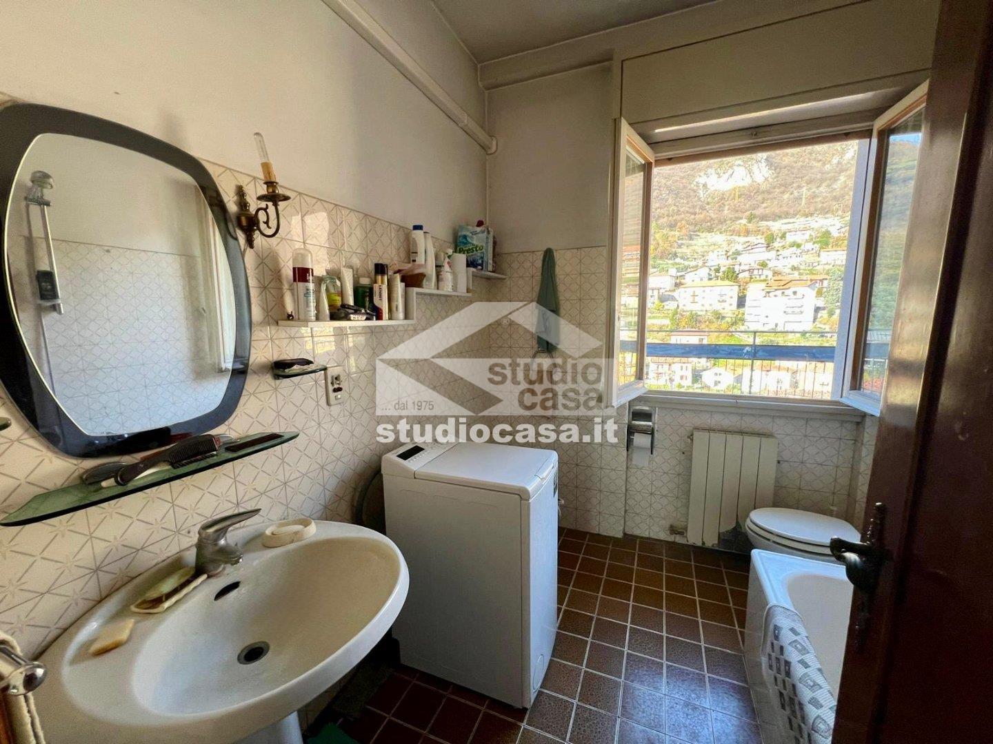 Appartamento in vendita a Lovere