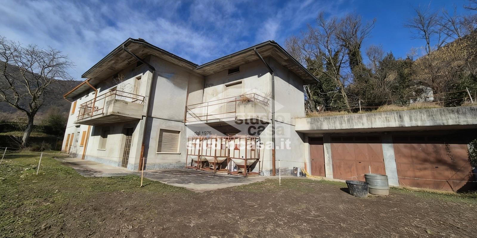 Cascina in vendita a Sovere