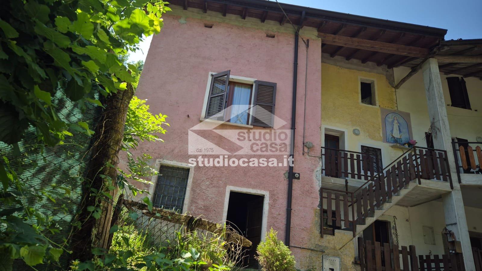 Casa Unifamiliare in vendita a Endine Gaiano