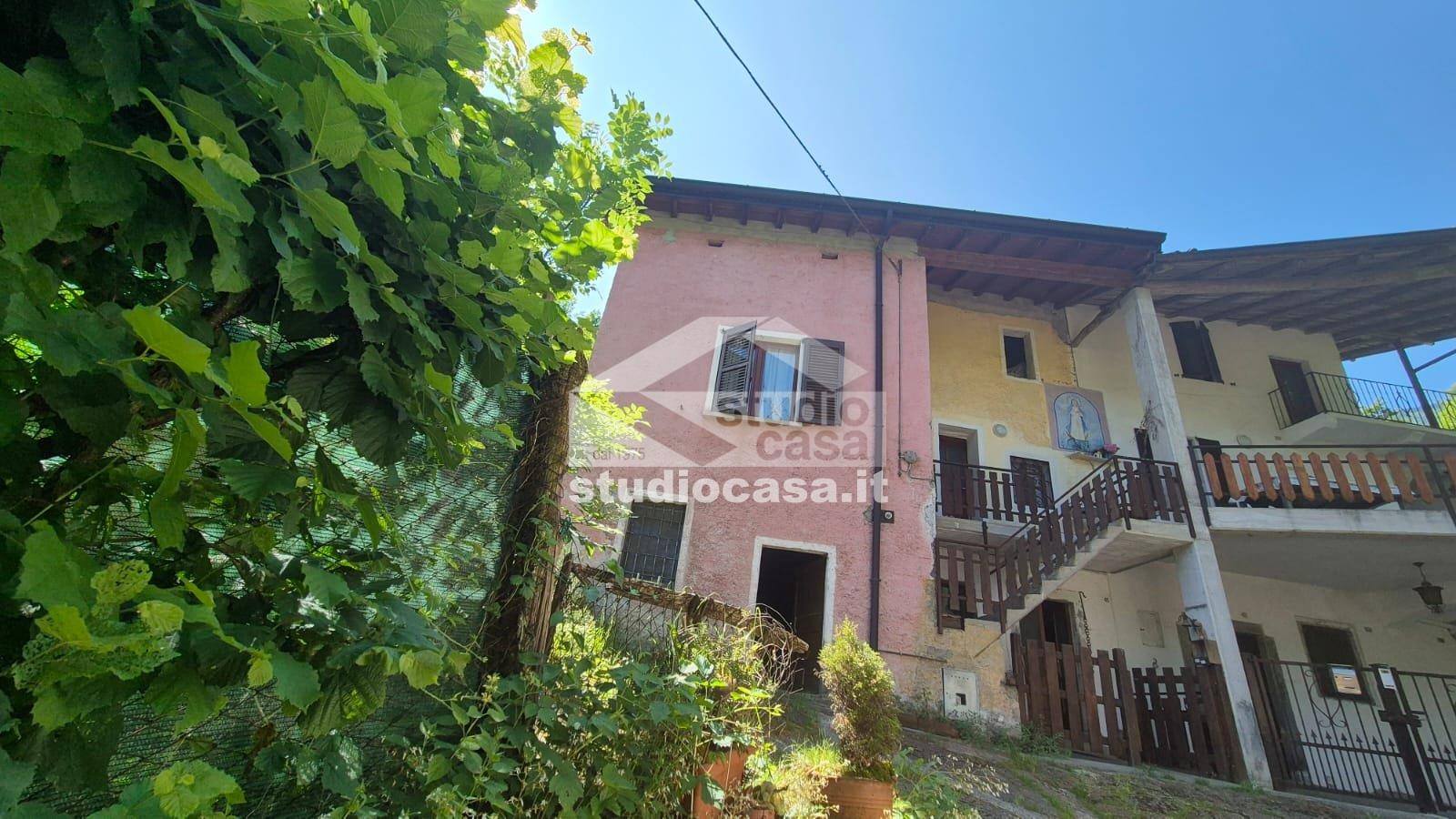 Casa Unifamiliare in vendita a Endine Gaiano