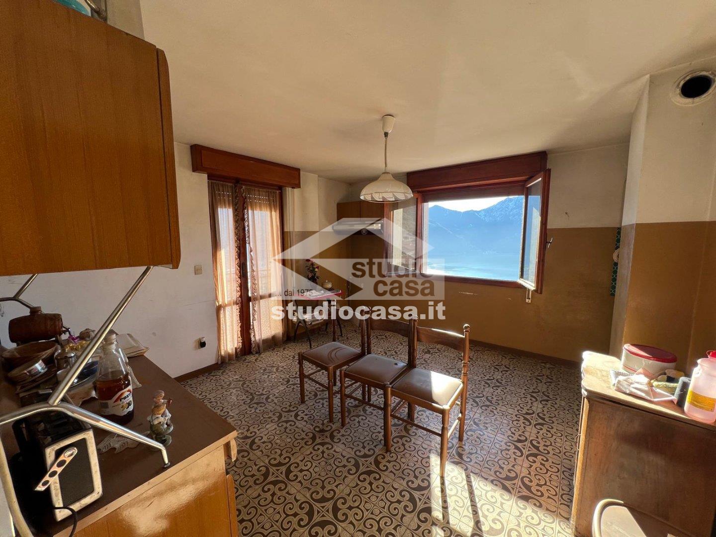 Casa Unifamiliare in vendita a Costa Volpino