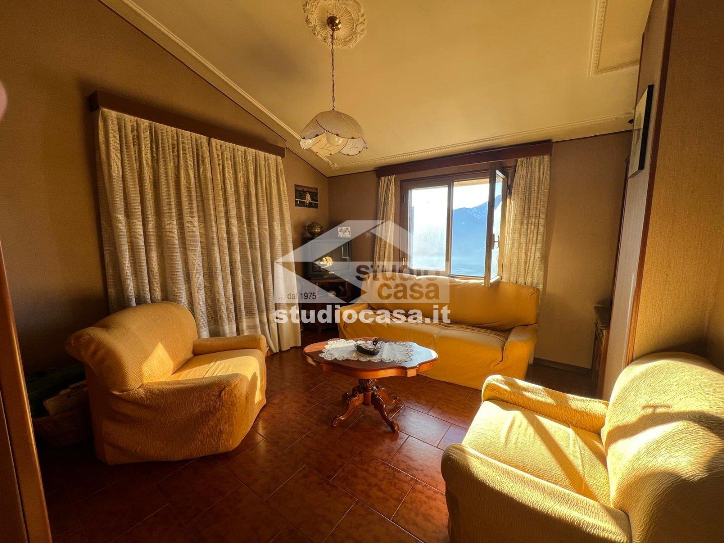 Casa Unifamiliare in vendita a Costa Volpino