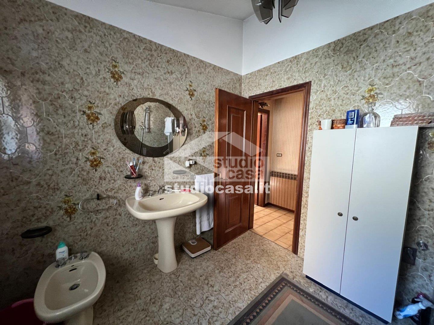 Casa Unifamiliare in vendita a Costa Volpino