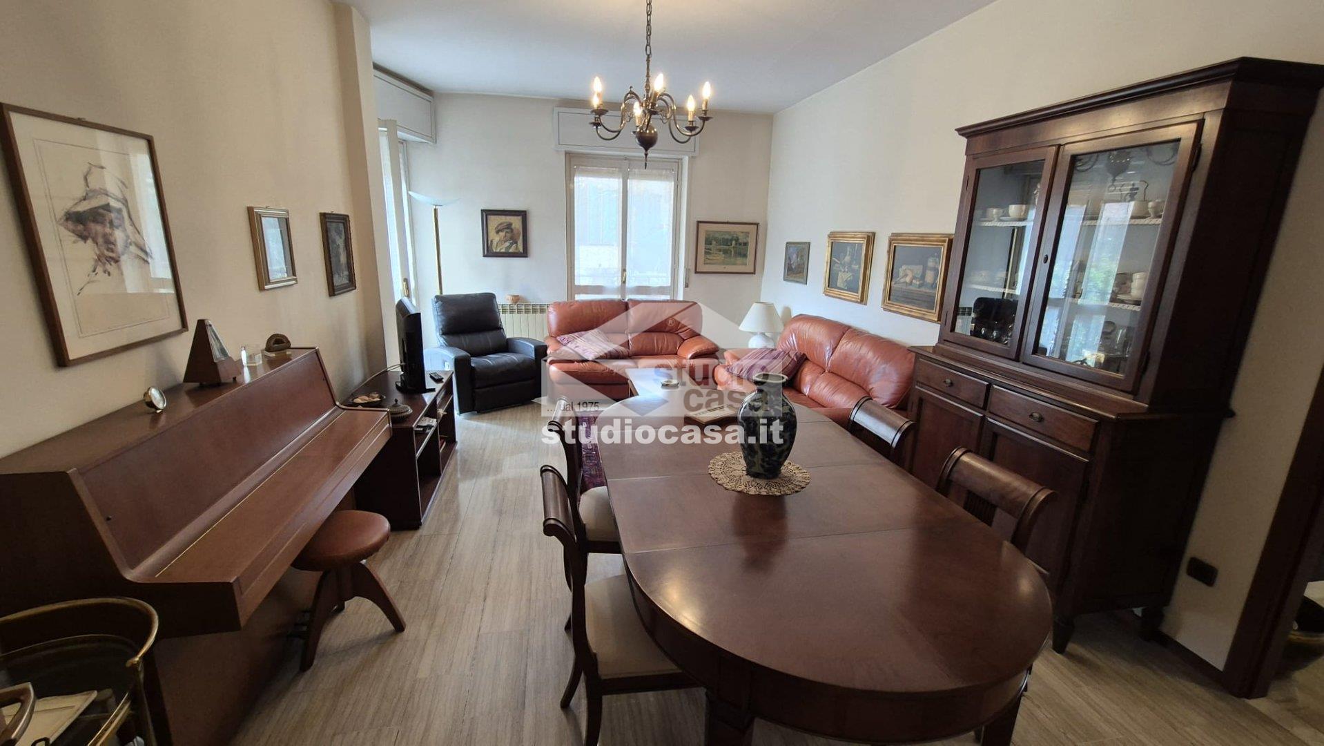 Appartamento in vendita a Lovere