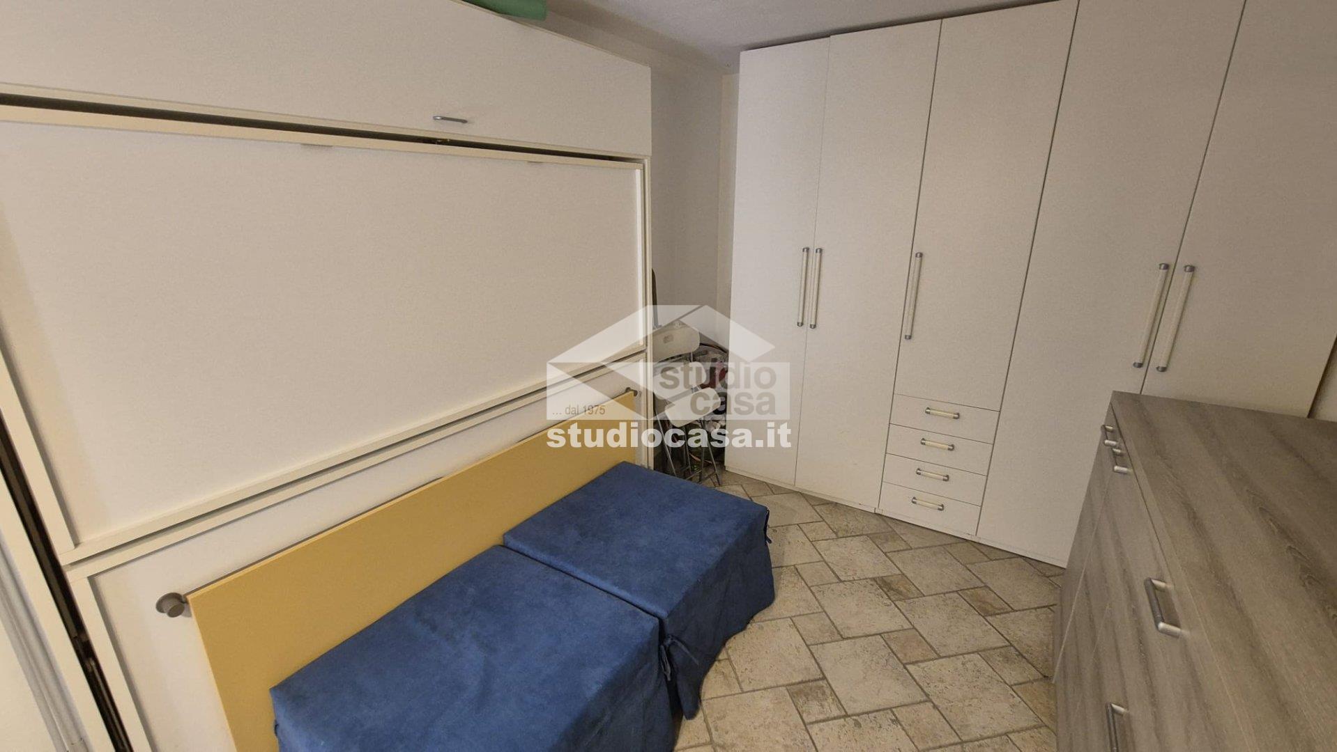 Appartamento in vendita a Riva di Solto