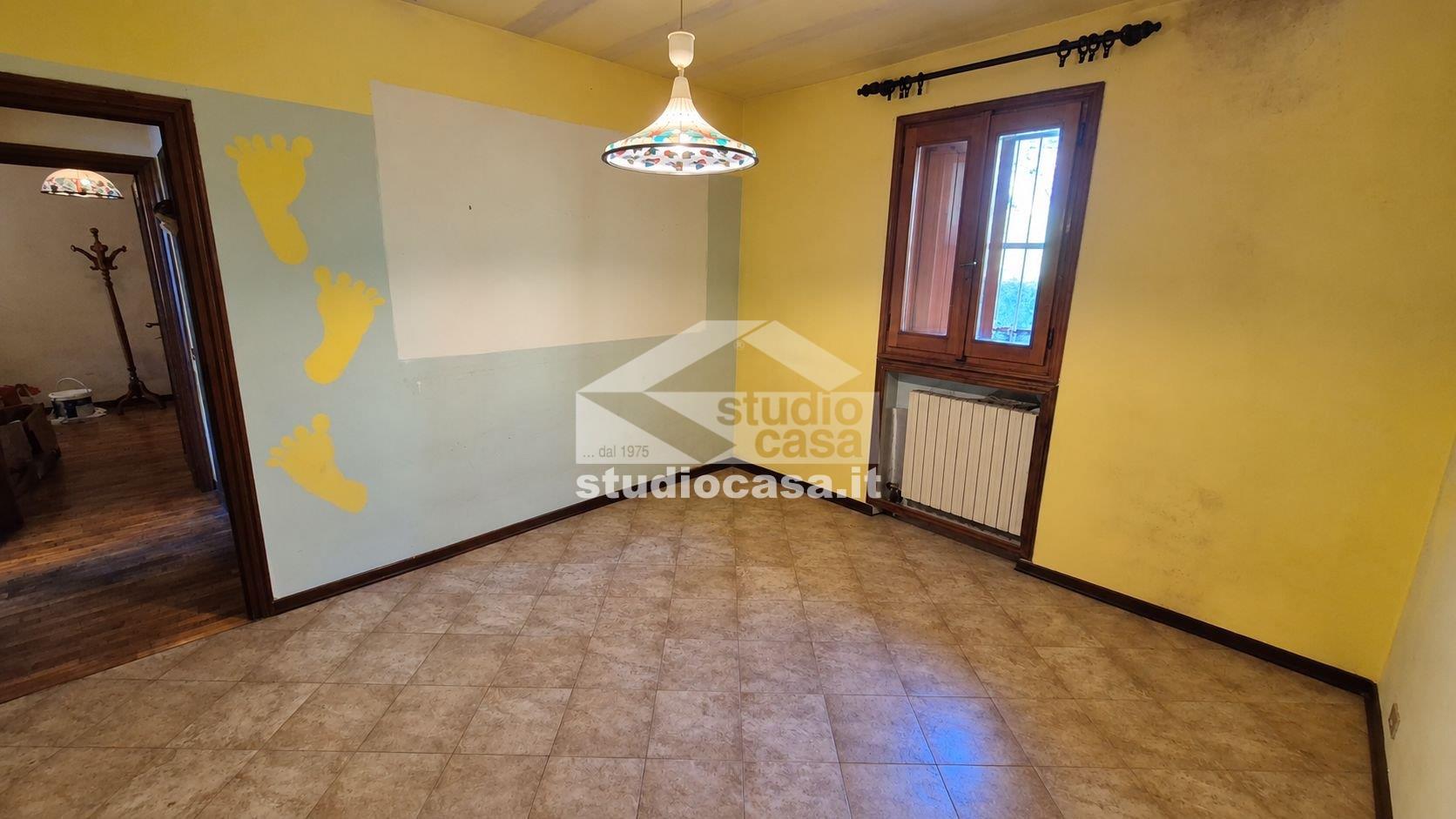 Casa Unifamiliare in vendita a Endine Gaiano