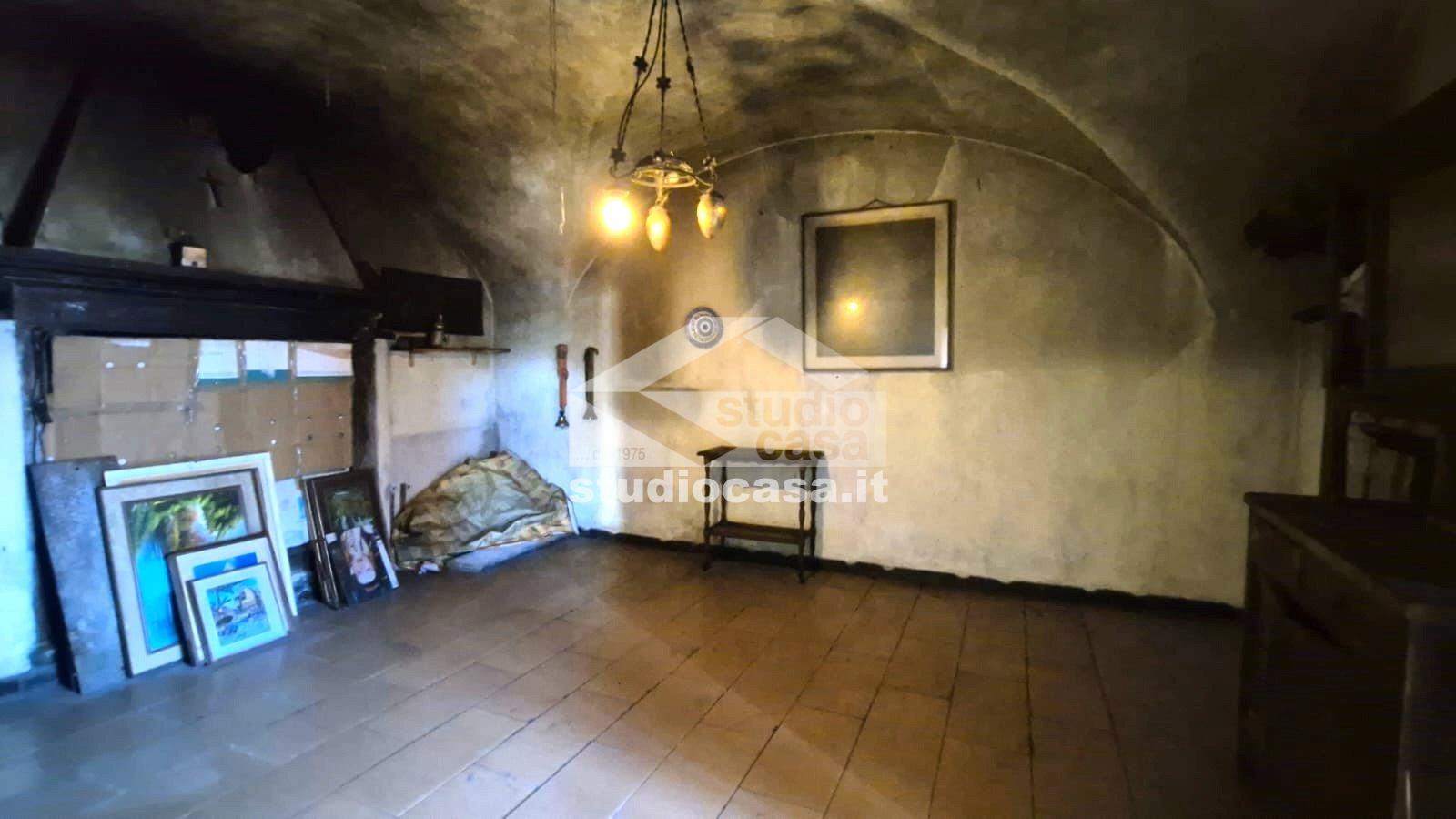 Casa Unifamiliare in vendita a Endine Gaiano
