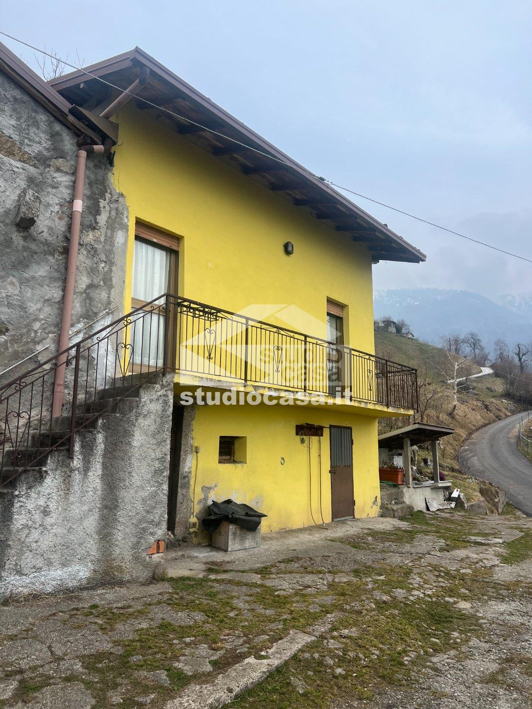 Cascina in vendita a Artogne