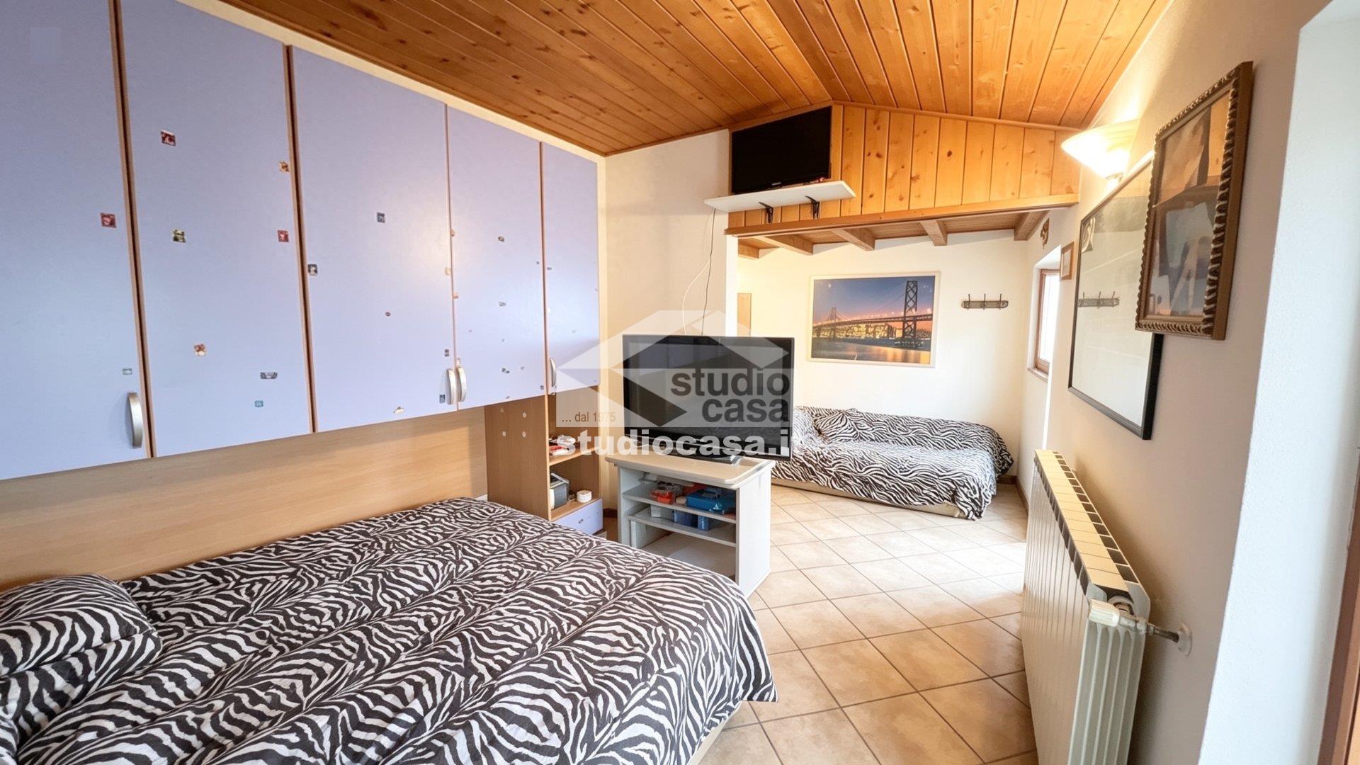 Casa Unifamiliare in vendita a Bossico