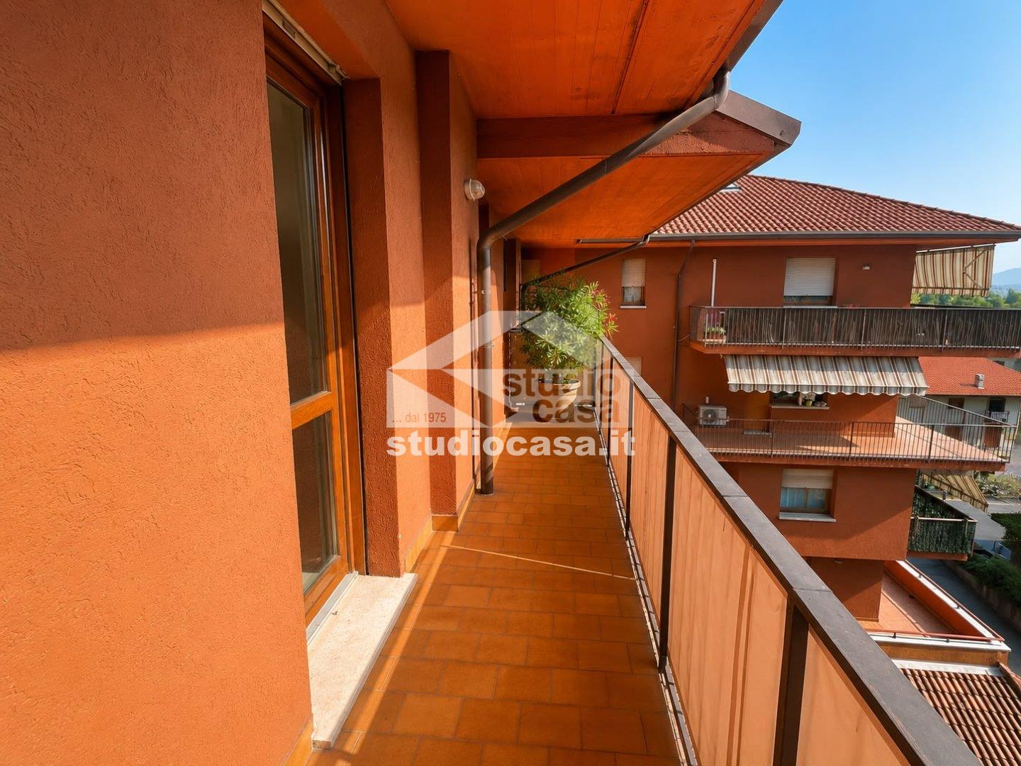 Appartamento in vendita a Costa Volpino